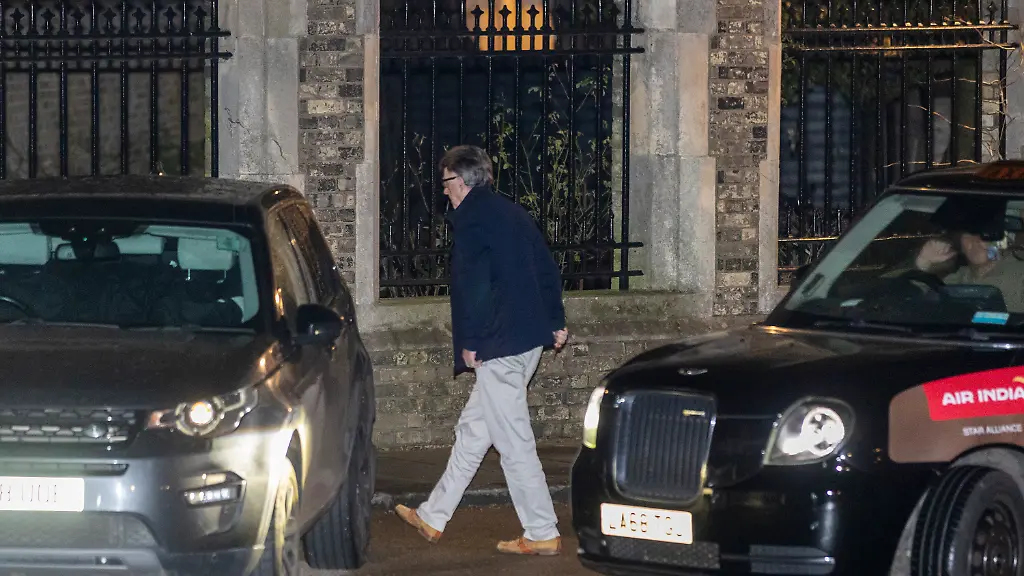 February-24-2026-London-London-UK-London-UK-Former-UK-ambassador-to-the-United-States-Peter-Mandelson-returned-to-his-London-home-after-being-detained-on-suspicion-of-misconduct-in-public-office-following-accusations-that-he-shared-confidential-government-documents-with-Jeffrey-Epstein