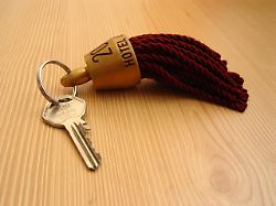 Jan Becks "Dorn: Zimmer 203": KI - und die Welt steht am Abgrund