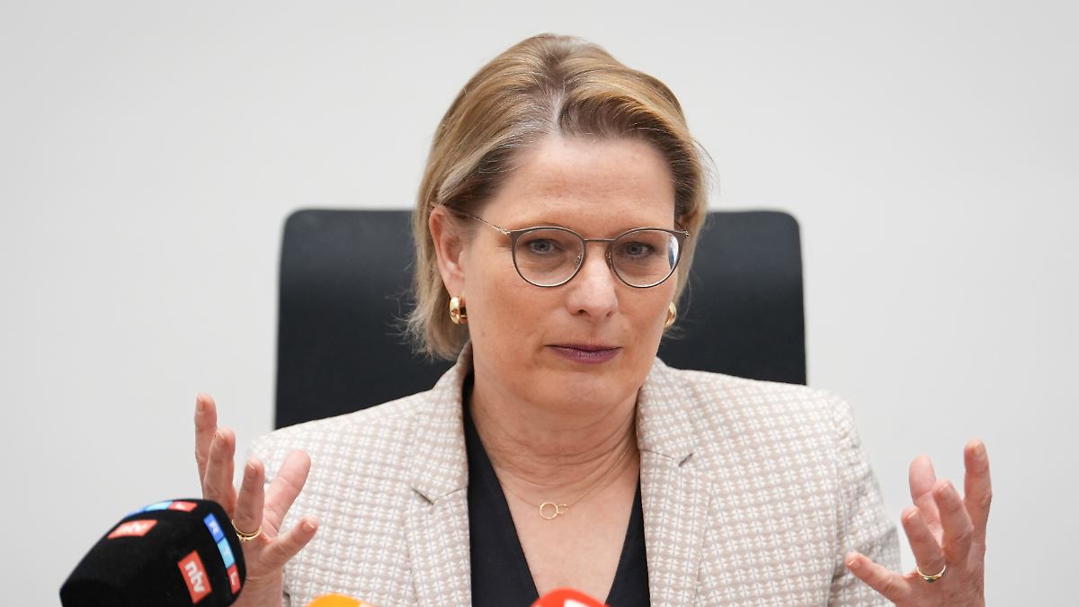 Justizministerin Hubig will besseren Schutz für Kinder vor Gericht