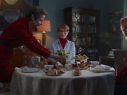 "Father Mother Sister Brother": Jim Jarmuschs zärtlich-skurrile Abrechnung mit der Familie