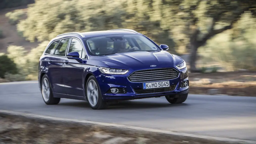 Zwischen-2015-und-2022-hat-Ford-in-Deutschland-den-Mondeo-der-fuenften-Generation-vertrieben