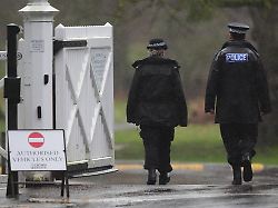 Durchsuchung abgeschlossen: Die Polizei zieht aus Windsor ab