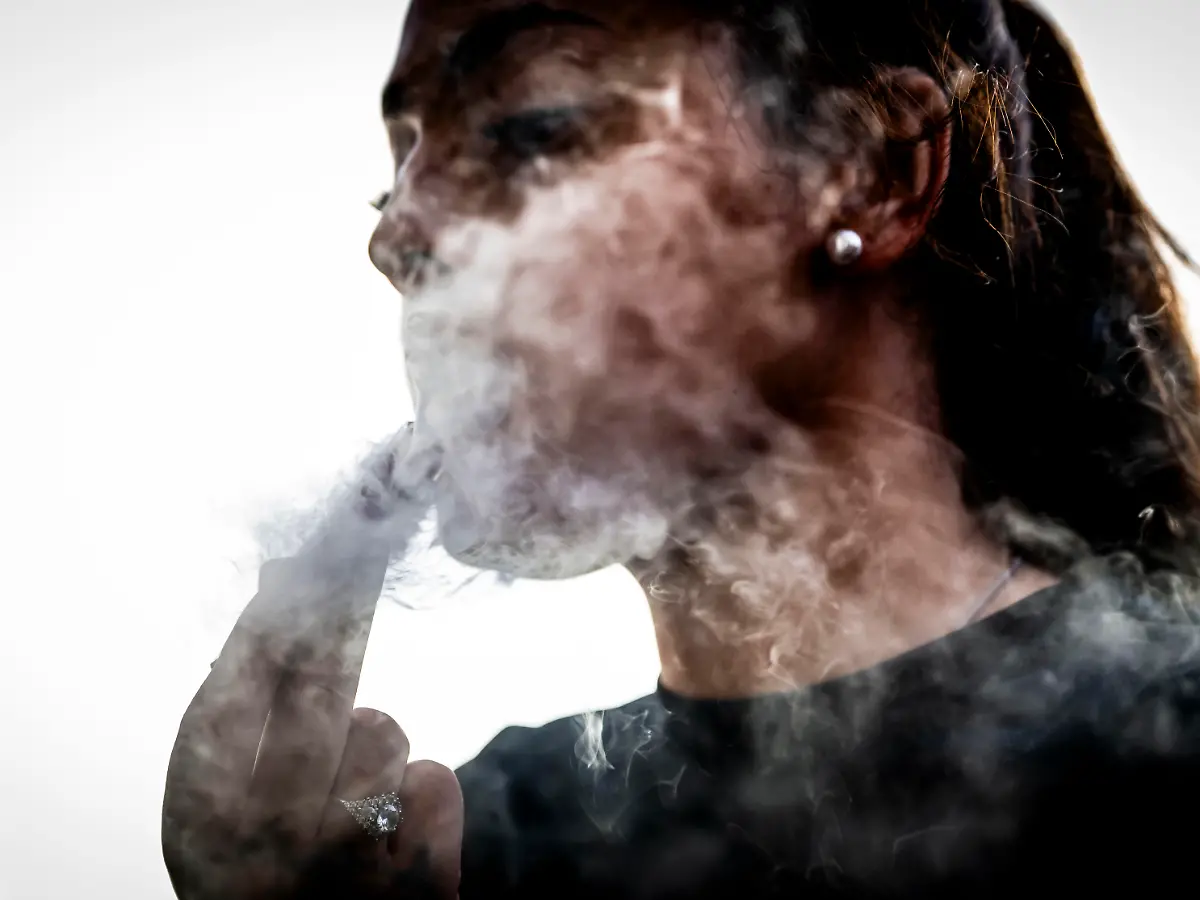 görke vape wirkung Das LKA NRW warnt vor medizinischen Notfällen beim Konsum von E-Zigaretten  mit illegalen Liquids