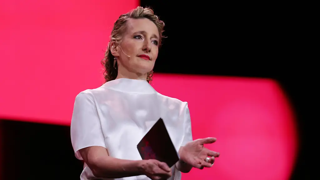 February-21-2026-Berlin-Germany-Festival-director-Tricia-Tuttle-addresses-the-audience-during-the-awards-ceremony-at-the-76th-Berlin-International-Film-Festival-Berlinale-This-festival-which-is-the-first-major-film-event-of-the-year-in-Europe-concluded-after-10-days-of-screenings-featuring-22-films-in-competition