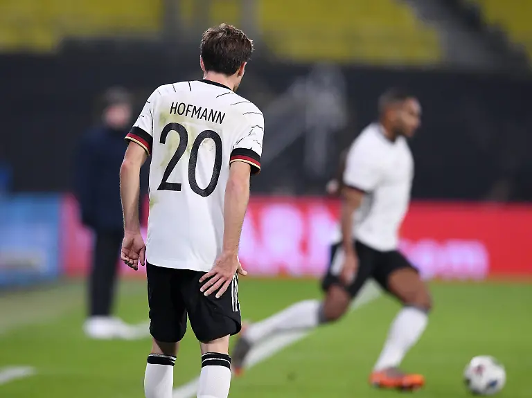 b75743f56f018ce995c76ca754d2d9fa