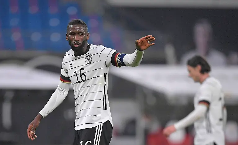 1f720d560354240d38210a1fa298ba3f