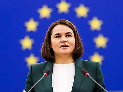 Angst vor Verfolgung durch KGB : Belarussische Oppositionsführerin verlegt Exil nach Polen