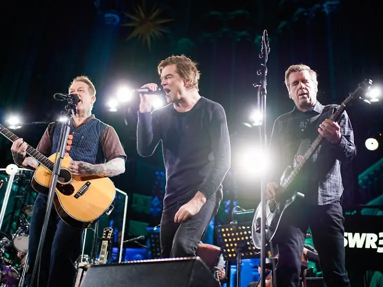 Die-Toten-Hosen-mit-Frontmann-Campino-M