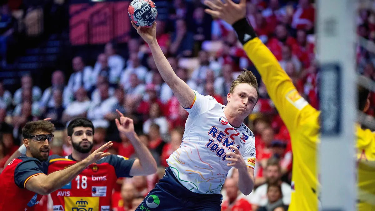 Norway-s-Tobias-Groendahl-in-action-with-Spain-s-goalkeeper-Ignacio-Biosca-during-the-European-Championship-handball-match-between-Spain-and-Norway-in-Herning-Denmark-Thursday-Jan-22-2026