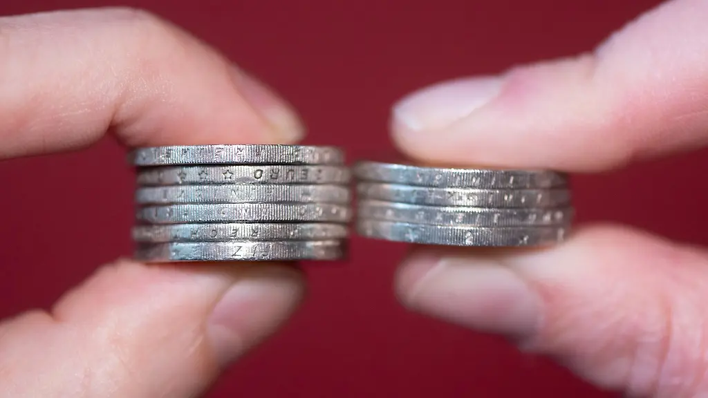 Die-Lohnluecke-zwischen-Maennern-und-Frauen-ist-im-Westen-groesser-als-im-Osten