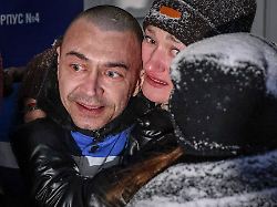 Kriegsgefangene besuchen Schüler: "Die Russen entluden ihre Taser an uns"