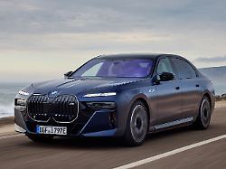 Hybrid oder Elektro: BMW i7 M70 und M760e xDrive im Vergleich - welcher ist besser?
