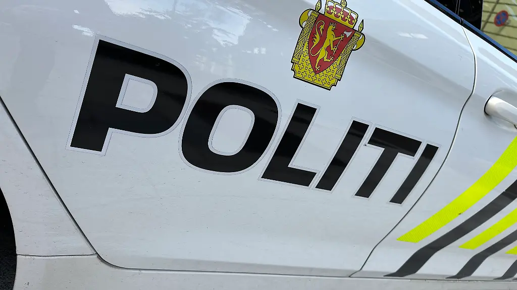 Streifenwagen-der-norwegischen-Polizei