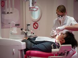 "Erste Reaktion war Entsetzen pur": So hat ein Versorgungswerk die Renten seiner Zahnärzte verzockt