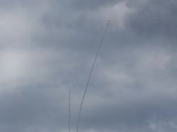 Menschen in Schutzbunkern: Iran startet Raketenangriff auf Israel - Luftalarm ausgelöst