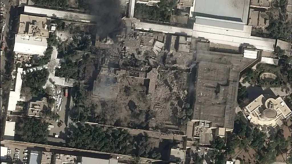 Tehran-Iran-February-28-2026-Multiple-sources-report-that-Israel-and-the-United-States-launched-coordinated-strikes-on-Iran-targeting-senior-leadership-and-key-military-sites-04SIPA-Sipa