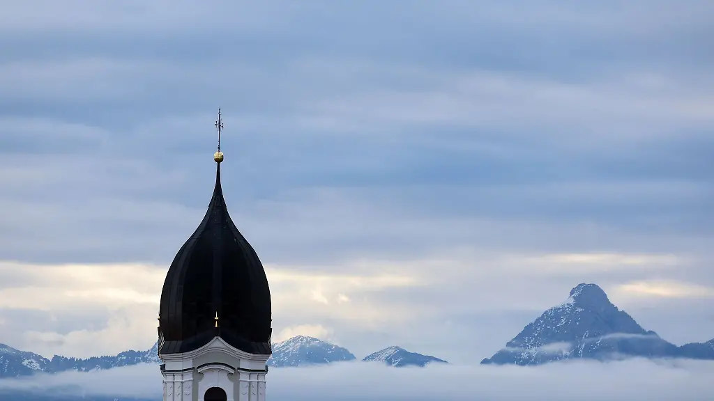 In-Bayern-duerfen-die-Katholikinnen-und-Katholiken-neue-Pfarrgemeinderaete-waehlen