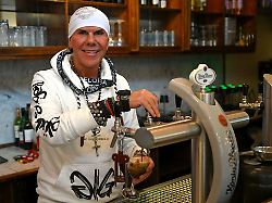 Berlin & Brandenburg: "Mal kurz weg": Gastrokönig "Redo" träumt von Mallorca