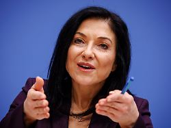 Höhere Energiepreise drohen: Ministerin Reiche erwartet trotz Nahost-Konflikt keine Gasknappheit