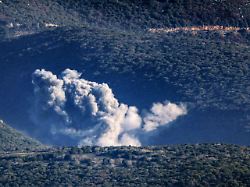 Israel reagiert auf Attacken: Hisbollah greift an der Seite des Iran in den Krieg ein