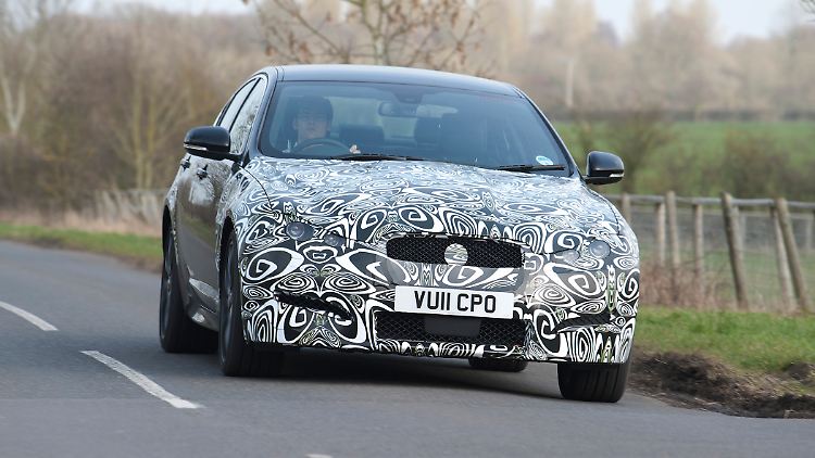 Stilbruch bei Jaguar: Die englische Marke wird künftig auch einen Vierzylinder-Motor im Angebot haben.