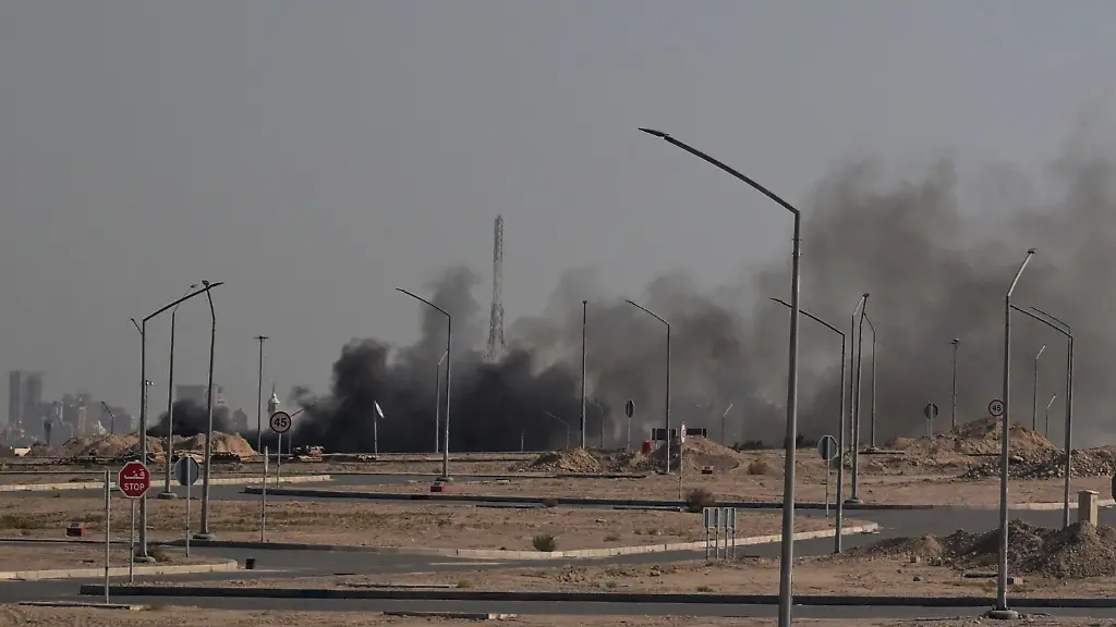Smoke-rises-from-a-reported-Iranian-strike-in-the-area-where-the-US-Embassy-is-located-in-Kuwait-City-on-March-2-2026-Black-smoke-was-seen-rising-from-the-US-embassy-in-Kuwait-City-on-March-2-after-the-latest-volley-of-Iranian-strikes-an-AFP-correspondent-saw
