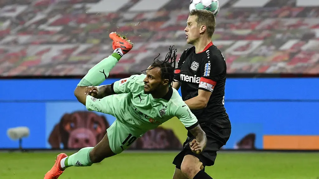 2020-11-08T191238Z-901647709-UP1EGB81HD2GI-RTRMADP-3-SOCCER-GERMANY-B04-BMG-REPORT