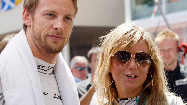 Das Ex-Spice Girl stattete Formel-1-Fahrer Jenson Button in Monaco einen Besuch ab.