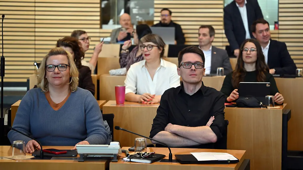 Die-Linke-Fraktion-hatte-eine-Sondersitzung-des-Landtags-beantragt-um-ueber-das-Zalando-Aus-in-Erfurt-zu-sprechen