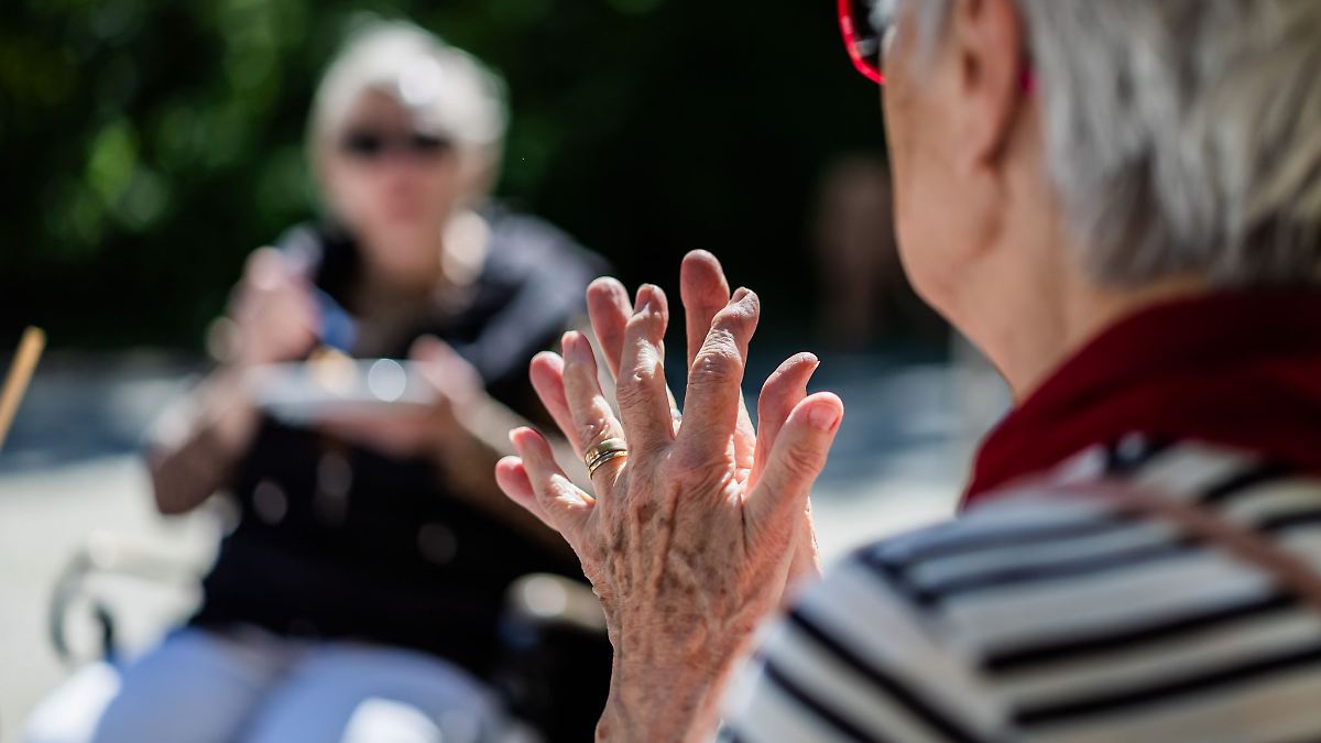 Mehr Hitzetage in Berlin - Ältere sind besonders gefährdet