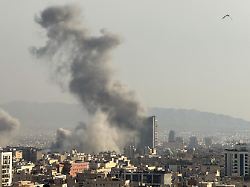 Bild: Angriff auf den Iran im Liveticker: +++ 21:55 Brand an US-Konsulat in Dubai +++