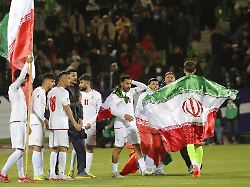 "Unseren Führer ermordet": Iran kündigt Boykott der Fußball-WM an