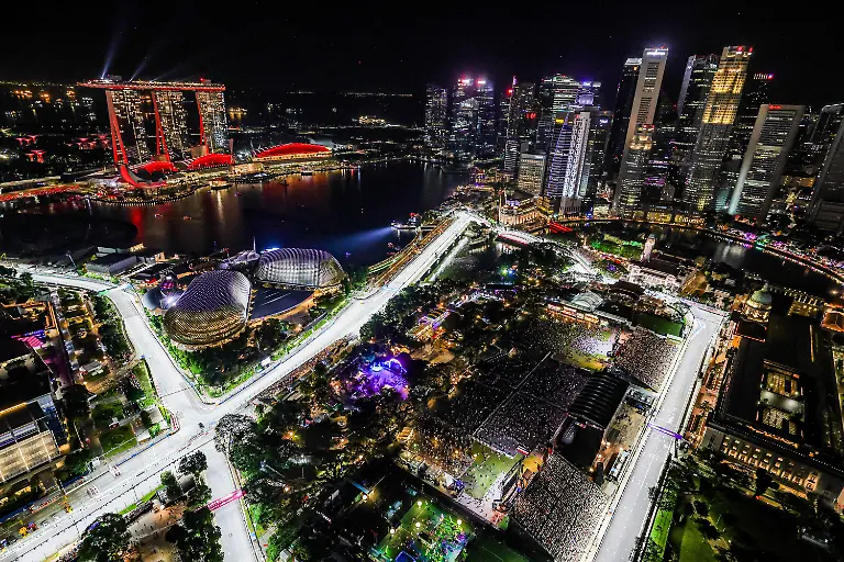 General-view-F1-Grand-Prix-of-Singapore-at-Marina-Bay-Street-Circuit-on-October-4-2025-in-Singapore-Singapore