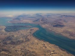 "Werden jedes Schiff verbrennen": So zentral ist die Straße von Hormus für die Energieversorgung