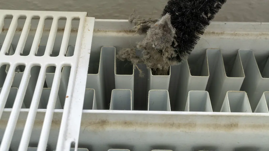 Der-Fruehjahrsputz-bietet-die-perfekte-Gelegenheit-um-die-Altlasten-der-vergangenen-Heizperiode-zu-beseitigen