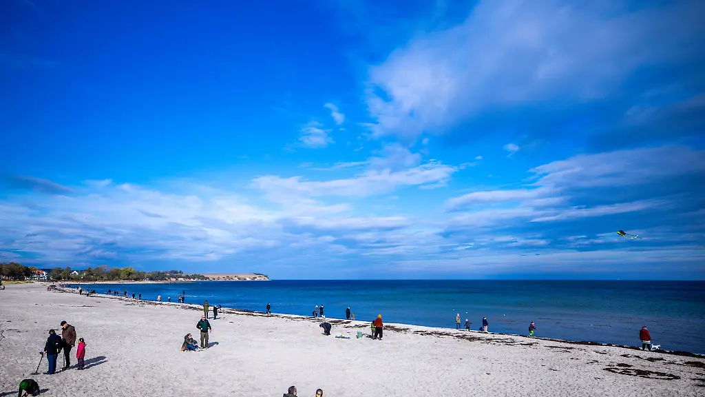 Rund-33-3-Millionen-Uebernachtungen-von-Gaesten-gab-es-im-vergangenen-Jahr-in-MV