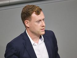 Debatte um Vetternwirtschaft: AfD-Fraktion schließt Jan Wenzel Schmidt aus