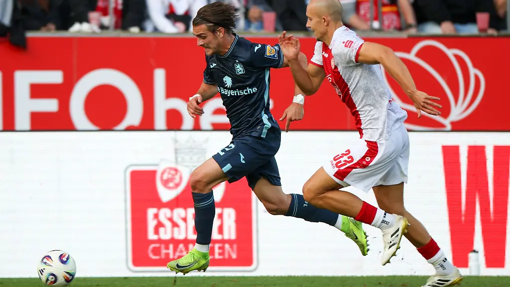 Sigurd-Haugen-l-markierte-gegen-Aue-das-Siegtor