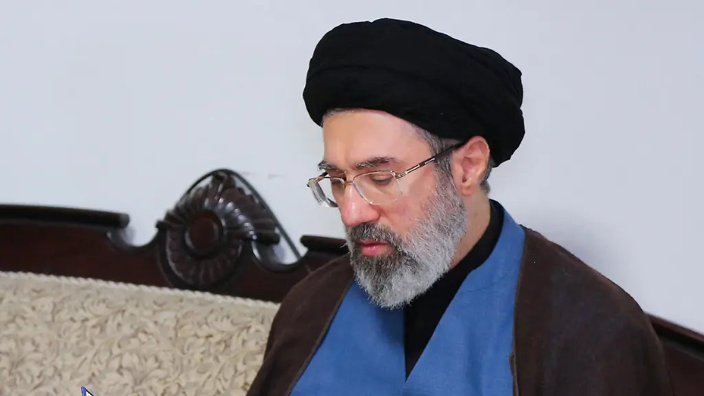 Mojtaba-Khamenei-the-second-son-of-Iran-s-Supreme-Leader-Ayatollah-Ali-Khamenei-visits-Hezbollah-s-office-in-Tehran-Iran-October-1-2024-Office-of-the-Iranian-Supreme-Leader-WANA-West-Asia-News-Agency-Handout-via-REUTERS-ATTENTION-EDITORS-THIS-PICTURE-WAS-PROVIDED-BY-A-THIRD-PARTY