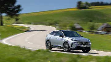 Peugeot_3008_2026_VO