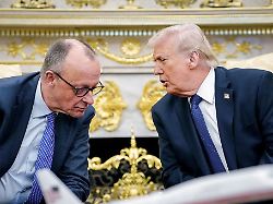 Neuer Liebling im Oval Office: Merz geht für engen Draht zu Trump ein Risiko ein