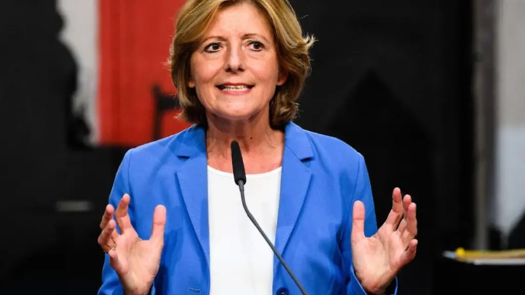 Malu-Dreyer-SPD-spricht-bei-einer-Veranstaltung