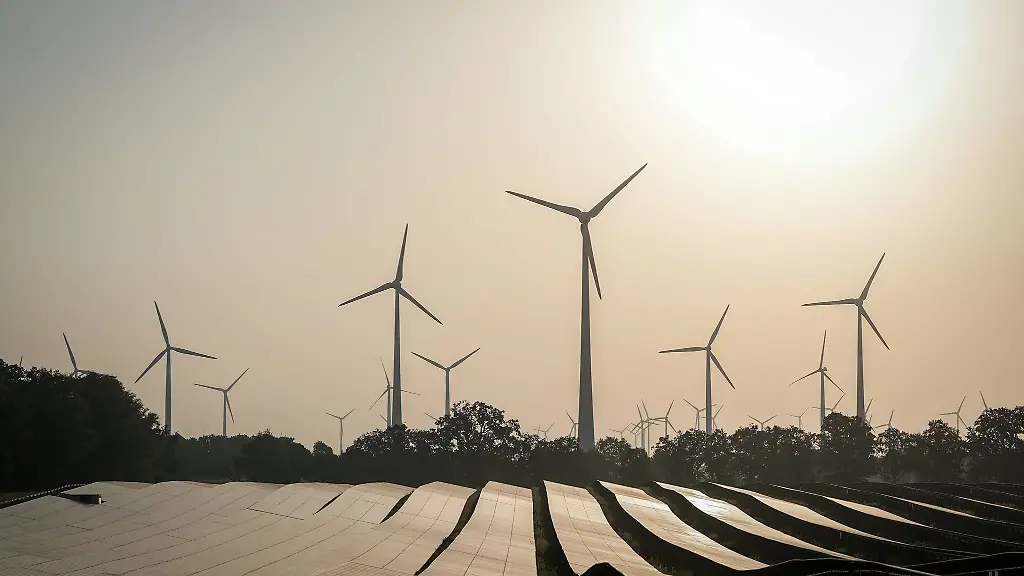 Der-Wirtschaftsausschuss-des-Landtags-hat-den-Weg-frei-gemacht-fuer-neue-Entschaedigungsregeln-fuer-Gemeinden-und-Anwohner-von-Windkraft-und-Solaranlagen