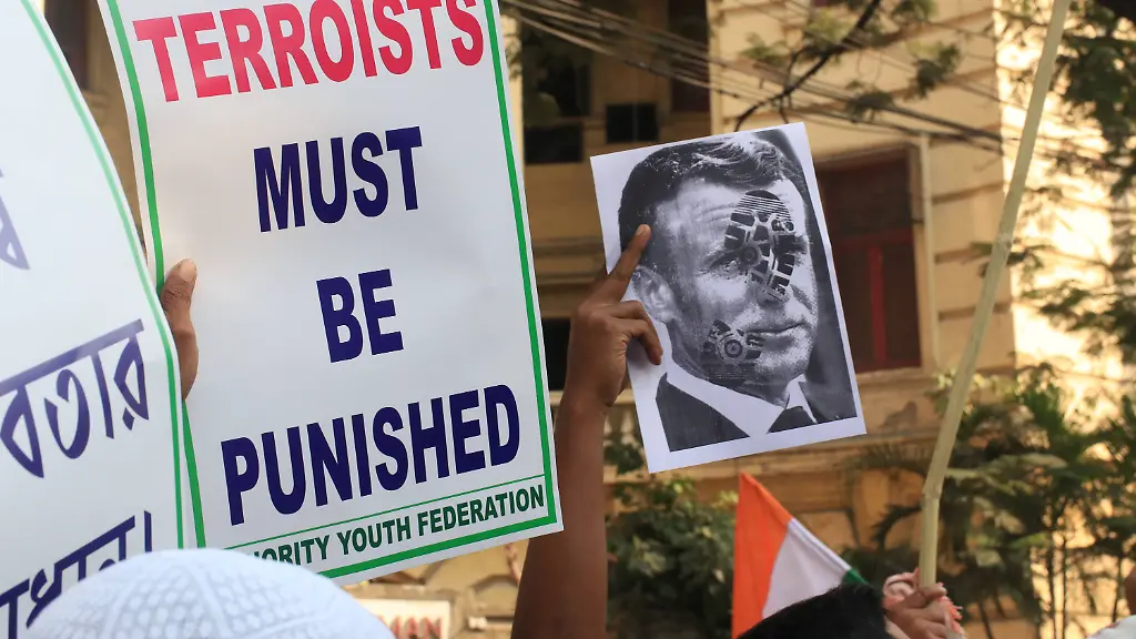 64b7253b1013586ed0af5b9418bb44f3