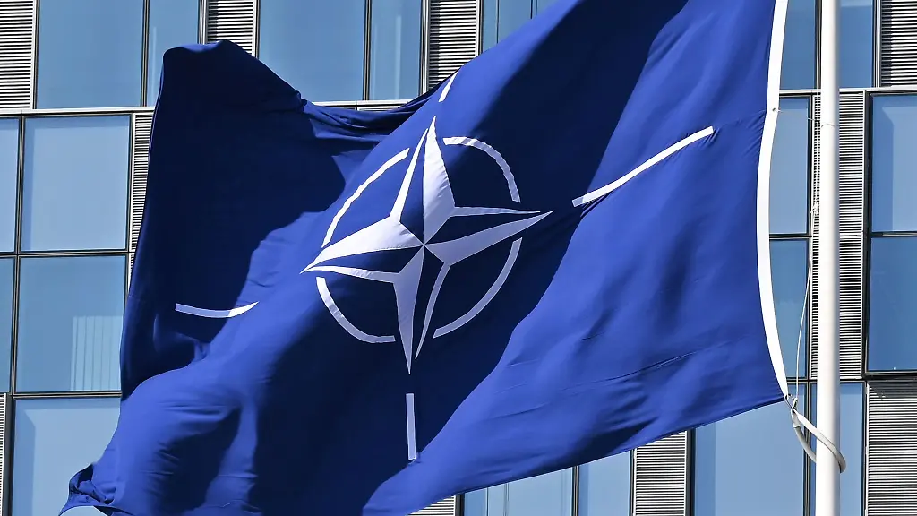 Die-Nato-geht-davon-aus-dass-der-Iran-absichtlich-eine-Rakete-auf-das-Buendnismitglied-Tuerkei-abgefeuert-hat