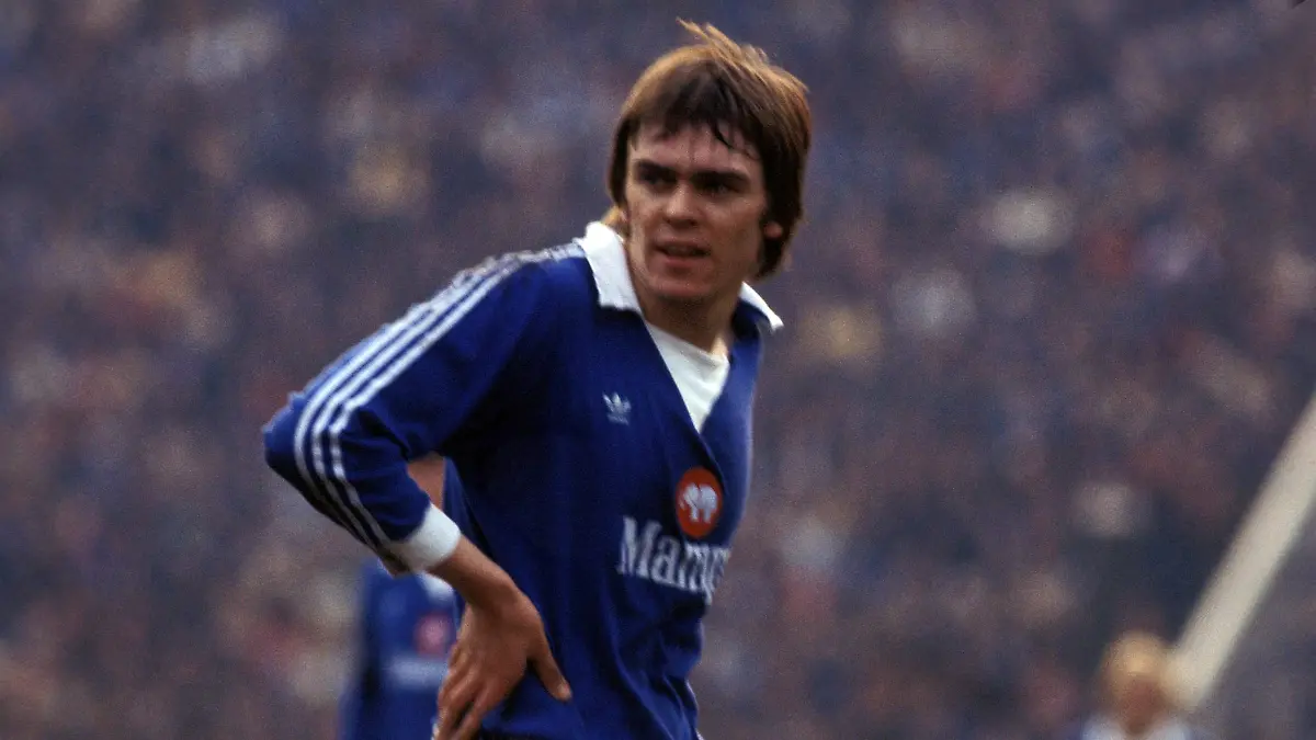Bildnummer-00888245-Datum-07-10-1978-Copyright-imago-Kicker-Liedel-Karl-Heinz-Granitza-Hertha-quer-DEUTSCHSPRACHIGE-SPORTZEITSCHRIFTEN-UND-ZEITUNGEN-NUR-NACH-RUeCKSPRACHE-Saison-1978-1979-Hertha-BSC-Berlin-Vdia-Berlin-Karlheinz-Fussball-1