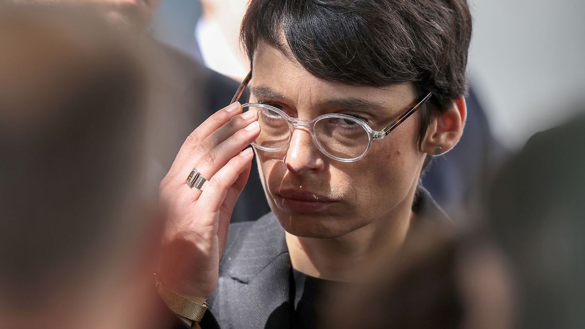 Nach Solingen-Anschlag: Ministerinnen-Präsenz empfohlen