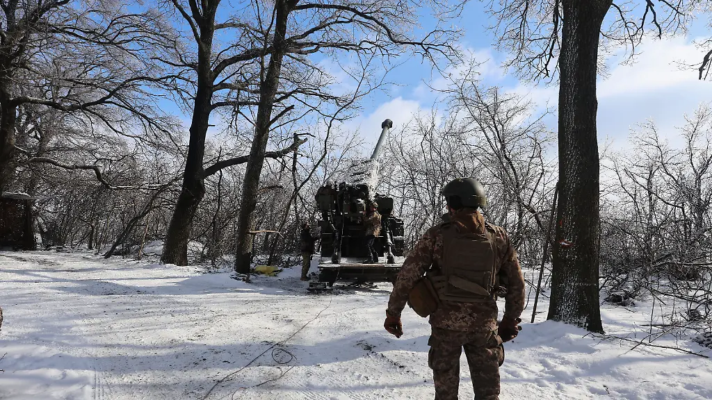 A-serviceman-of-the-48th-Separate-Artillery-Brigade-named-after-Colonel-of-the-Army-of-the-Ukrainian-Peopleas-Republic-Hryhorii-Chyzhevskyi-is-seen-near-the-Ukrainian-made-2S22-Bohdana-self-propelled-howitzer-during-combat-operations-in-the-Kharkiv-direction-Ukraine-on-February-9-2026-Credit-Viacheslav-Madiievskyi-Avalon