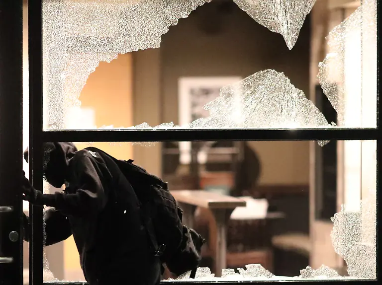 6b9d2236bf45b7a3170e079427ad1cfc