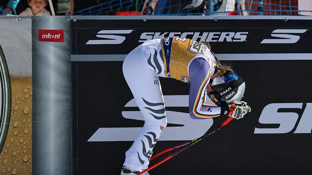 Germany-s-Emma-Aicher-reacts-at-the-finish-area-of-an-alpine-ski-women-s-World-Cup-downhill-in-Val-di-Fassa-Italy-Saturday-March-7-2026